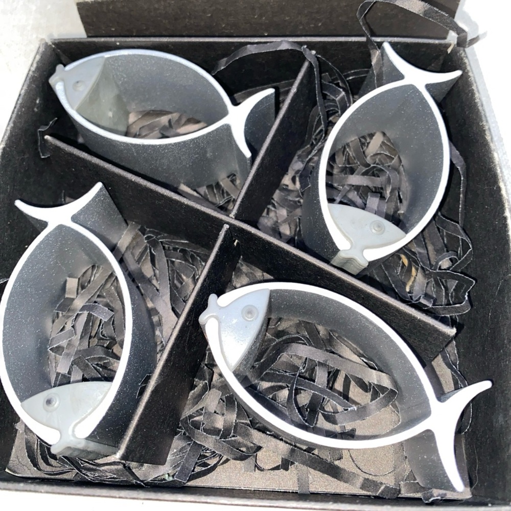 Fish Shape Napkin Rings Holders Silver Set (4)‎
